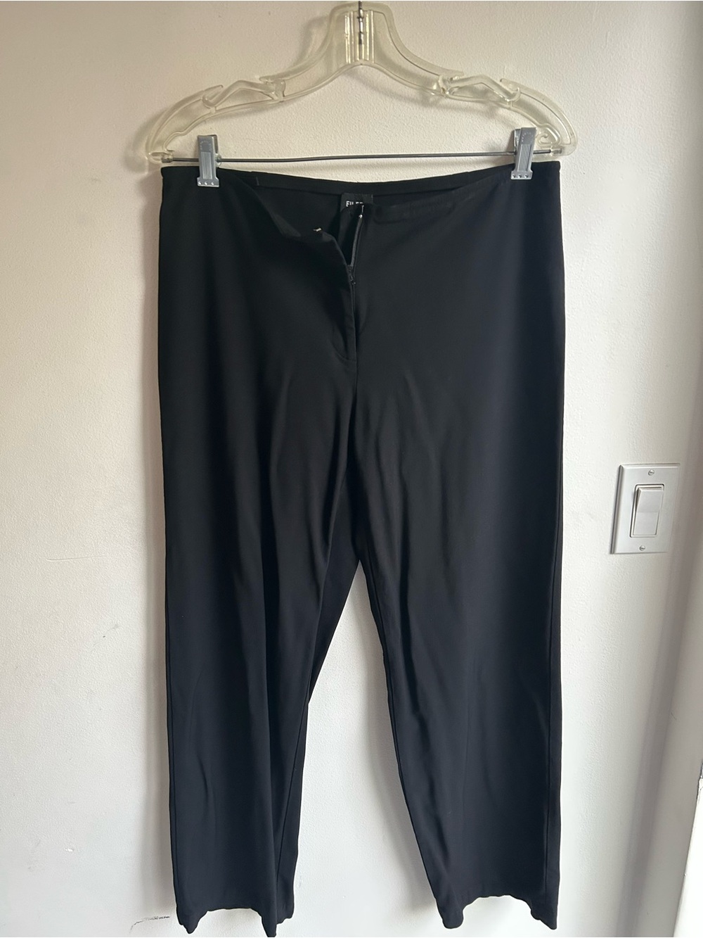 Eileen Fisher black zip up trousers. Size medium. Great condition!